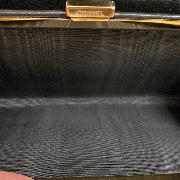 Authentic Chanel Classic Caviar Leather Black Wallet - Picture 13 of 14